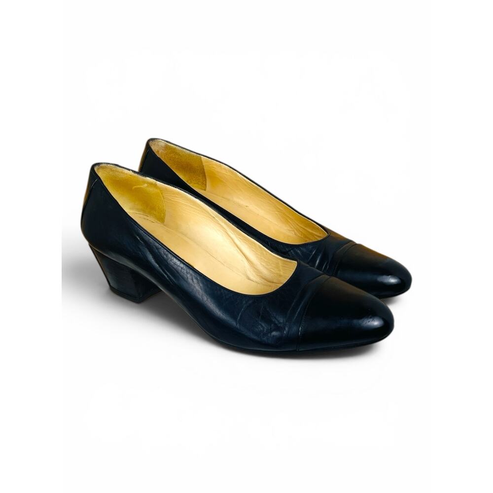 Chanel 1998 Two Tone Spectator Cap Toe Pumps Navy Black Leather Heels 36 - Picture 10 of 10